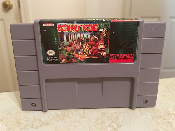 USED *******  Donkey Kong Country (Super Nintendo SNES,1994)