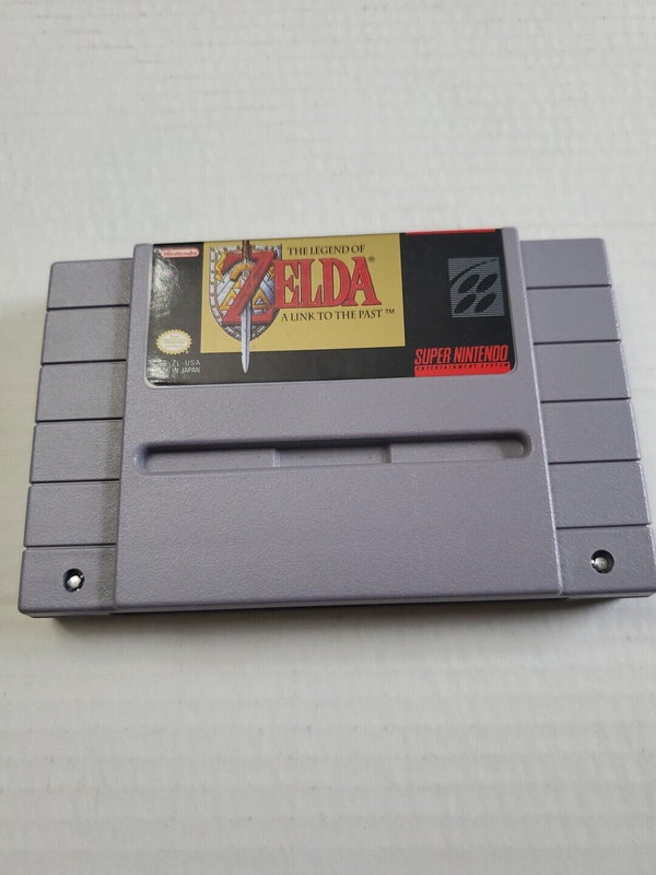 USED ********    The Legend of Zelda: A Link to the Past (Nintendo SNES)